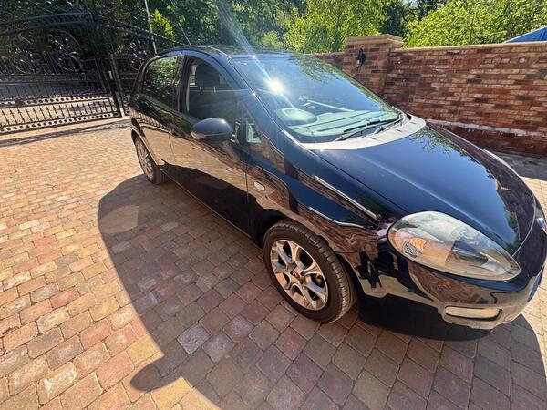 Fiat Punto 1.4 Easy + Euro 6 (s/s) 5dr