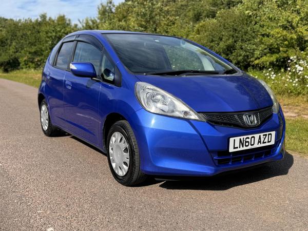 Honda Jazz 1.3 i-VTEC ES Plus CVT 5dr AUTO ULEZ