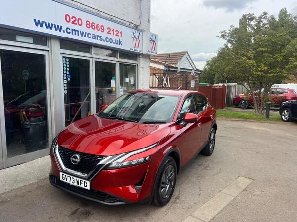 Nissan Qashqai 1.3 DIG-T MHEV Acenta Premium Euro 6 (s/s) 5dr