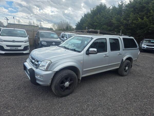 Isuzu Rodeo 3.0 TD Denver Max LE 4WD 4dr