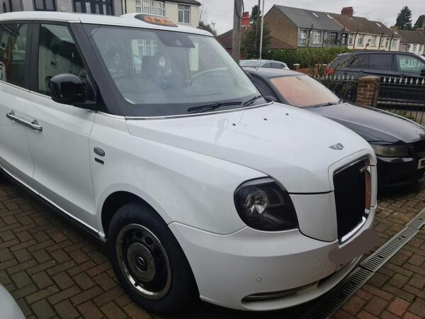 LEVC TX 31kWh Vista Taxi Auto Euro 6 4dr (Range Extender) 1.5