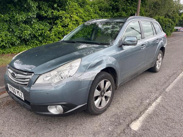 Subaru Outback 2.5i SE Lineartronic 4WD Euro 5 5dr (SNavPlus)