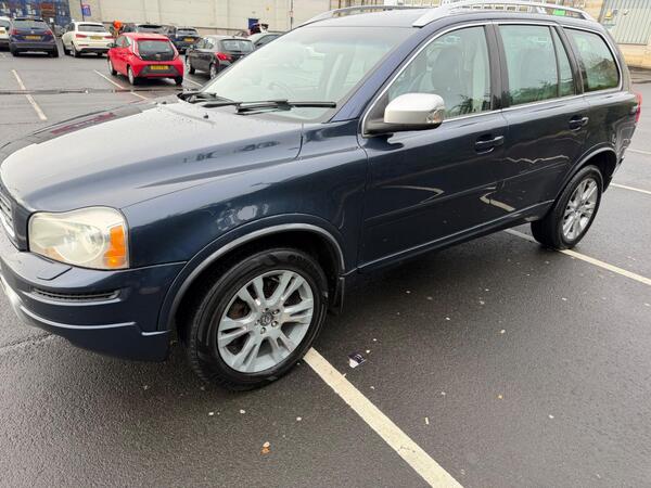 Volvo XC90 2.4 D5 SE Lux Geartronic 4WD Euro 5 5dr
