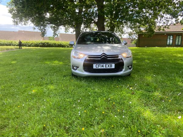 Citroen DS4 1.6 e-HDi Airdream DStyle Euro 5 (s/s) 5dr
