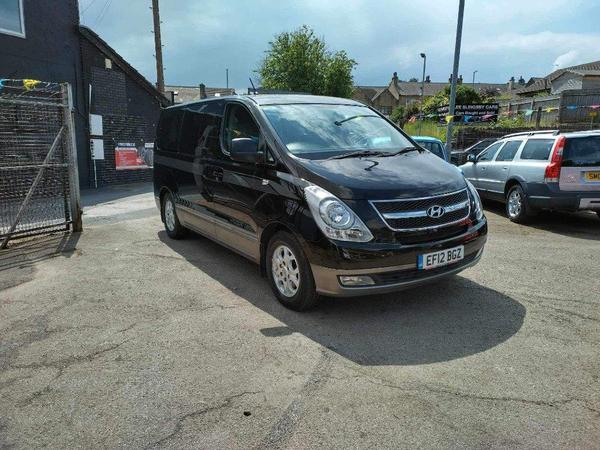 Hyundai i800 2.5 CRDi Style Auto Euro 5 5dr