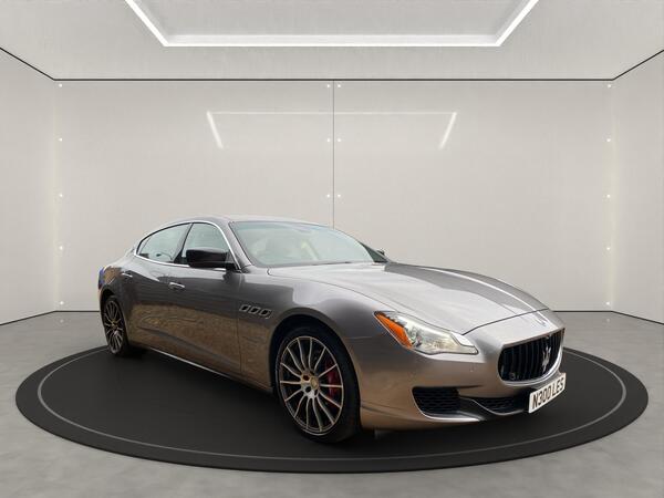 Maserati Quattroporte 3.0D V6 ZF Euro 5 (s/s) 4dr