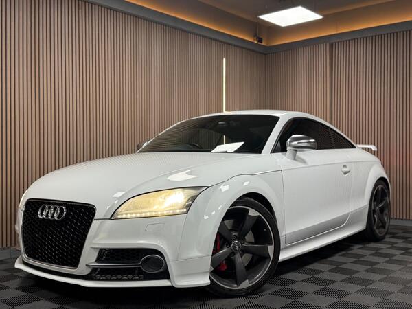 Audi TTS 2.0 TFSI Black Edition S Tronic quattro Euro 5 3dr