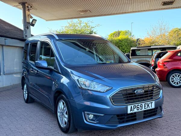 Ford Tourneo Connect 1.5 EcoBlue Titanium Auto Euro 6 (s/s) 5dr