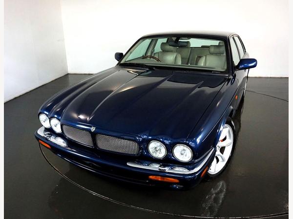Jaguar XJR 4.0 V8 4dr