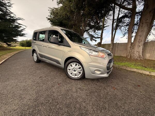 Ford Tourneo Connect 1.6 TDCi Zetec Euro 5 5dr