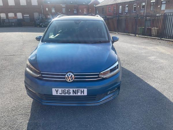 Volkswagen Touran 1.4 TSI BlueMotion Tech SEL MPV 5dr Petrol DSG Euro 6 (s/s) (150 ps)