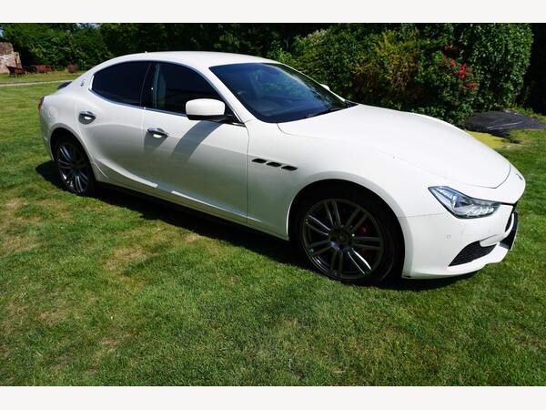 Maserati Ghibli 3.0 V6 S Saloon 4dr Petrol ZF Euro 5 (410 ps)