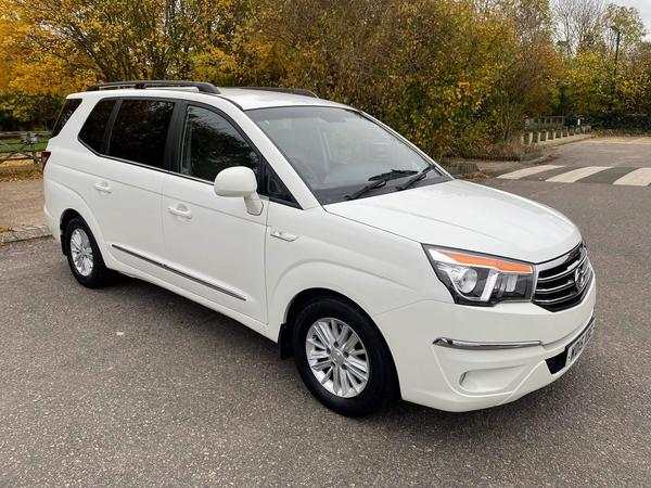 SsangYong Turismo 2.0 e-XDi ES T-Tronic Euro 5 5dr