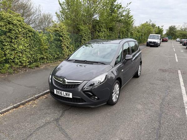 Vauxhall Zafira Tourer 1.4i Turbo Exclusiv Euro 6 5dr