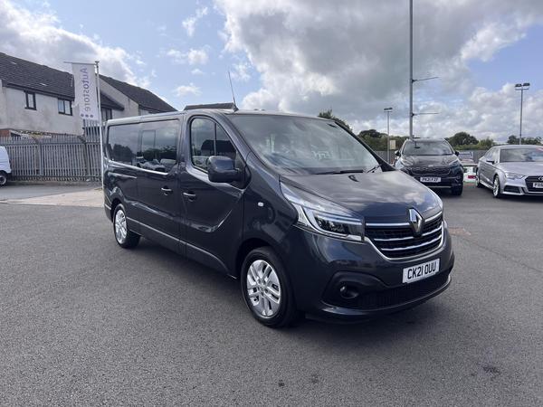 Renault Trafic LL30 ENERGY dCi 145 Sport Nav Crew Van