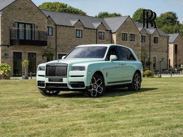 Rolls-Royce Cullinan 6.75 V12 Black Badge Auto 4WD Euro 6 5dr