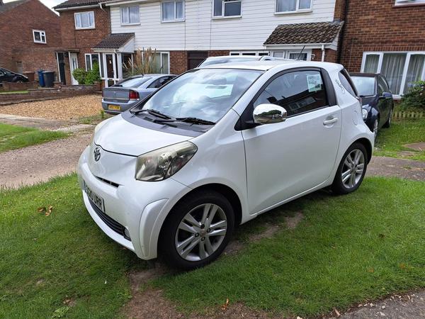 Toyota iQ 1.33 Dual VVT-i 3 Euro 4 (s/s) 3dr