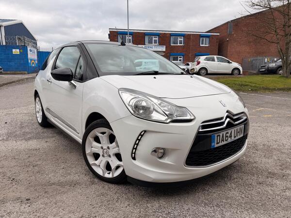 Citroen DS3 Cabrio 1.6 VTi DStyle Plus Euro 5 2dr