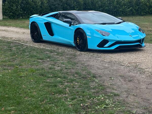Lamborghini Aventador 6.5 V12 LP 740-4 S Roadster 2dr Petrol ISR 4WD Euro 6 (740 ps)