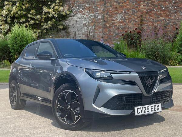 Alfa Romeo Junior 1.2 Turbo Ibrida 5dr Auto