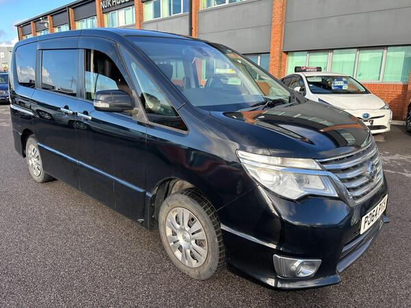 Nissan Serena ABSOLUTE BARGAIN HOME DELIVERY AVAILABLE 5dr