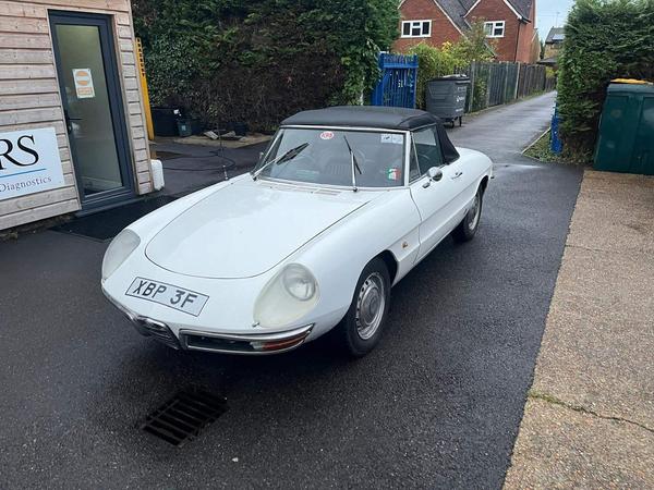 Alfa Romeo 1750