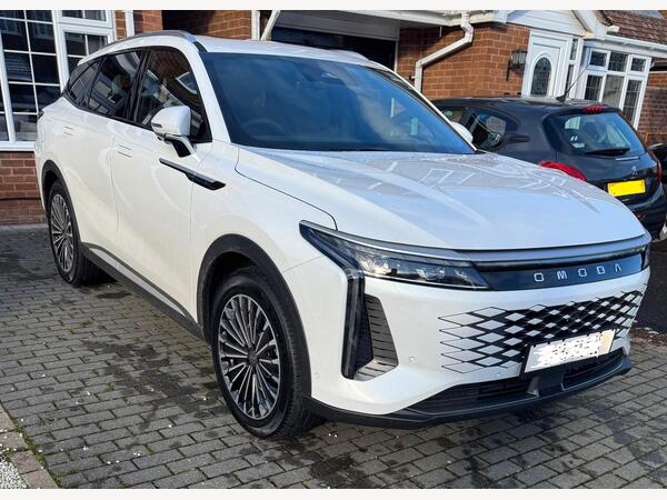 OMODA 9 1.5T SHS 34.46kWh Noble DHT3 4WD Euro 6 (s/s) 5dr