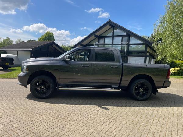 Dodge RAM 2016 1500 Crew Cab Sport 5.7 4dr