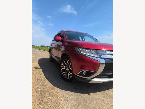 Mitsubishi Outlander 2.2 DI-D 4 Auto 4WD Euro 6 5dr