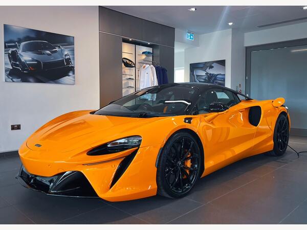 McLaren Artura 3.0T V6 7.4kWh SSG Euro 6 (s/s) 2dr