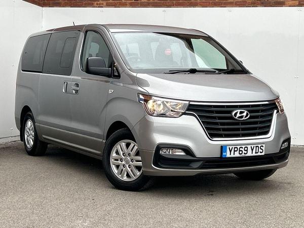 Hyundai i800 2.5 CRDi SE Euro 6 5dr