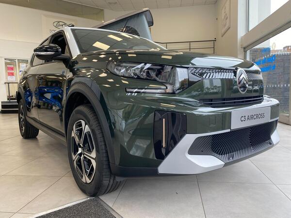 Citroen e-C3 Aircross Standard Range 44kWh PLUS Auto 5dr (11kW Charger)
