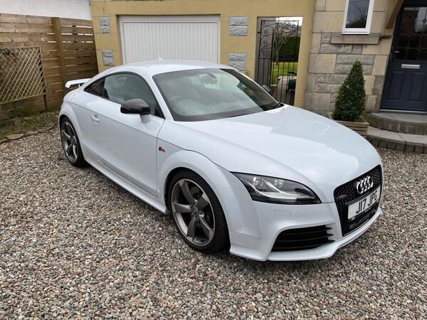 Audi TT RS 2.5 TFSI Plus S Tronic quattro Euro 5 3dr