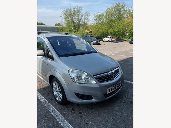 Vauxhall Zafira 1.9 CDTi Elite Auto Euro 4 5dr