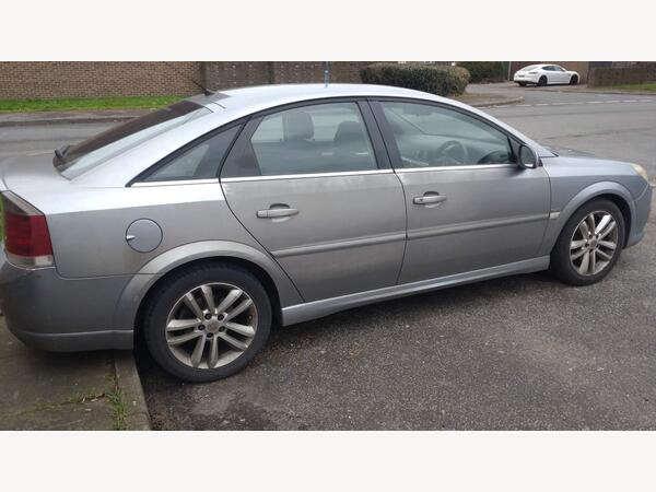 Vauxhall Vectra 1.9 CDTi 16v SRi 5dr