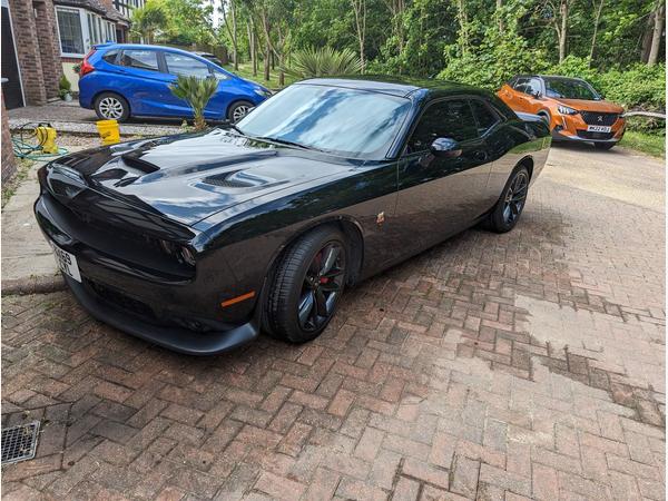 Dodge Challenger 6.4LT R/T SCATPACK