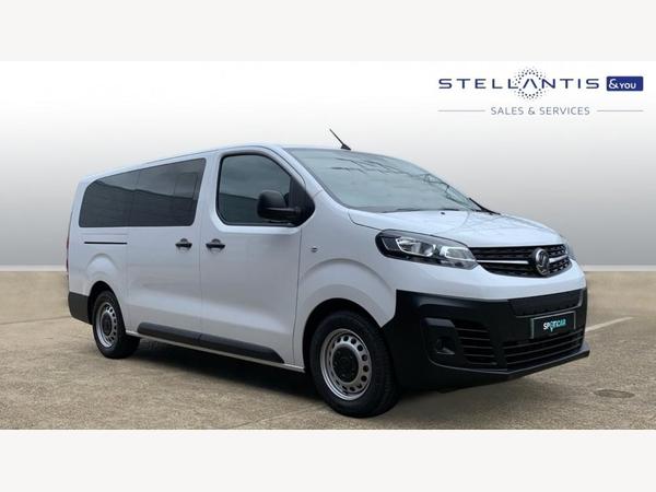 Vauxhall Vivaro-e Life 50kWh Combi MPV 5dr Electric Auto LWB (9 Seat, 11kW Charger) (136 ps)