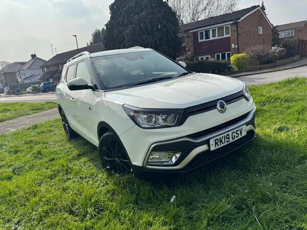 SsangYong Tivoli XLV 1.6D Ultimate Auto 4WD Euro 6 5dr
