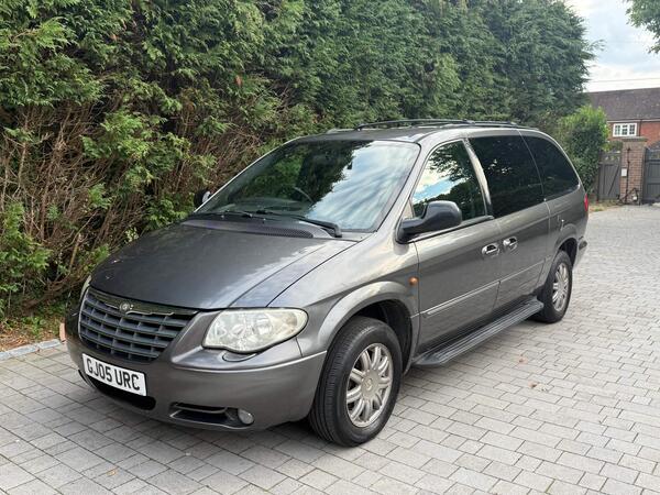 Chrysler Grand Voyager 3.3 Limited 5dr