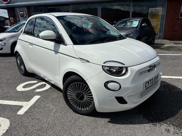 Fiat 500e 42kWh Icon Auto 3dr