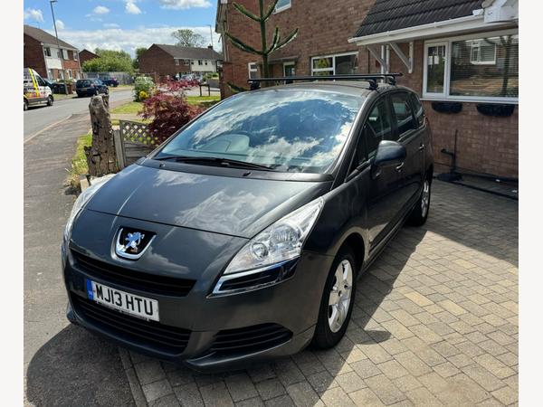 Peugeot 5008 1.6 VTi Access Euro 5 5dr