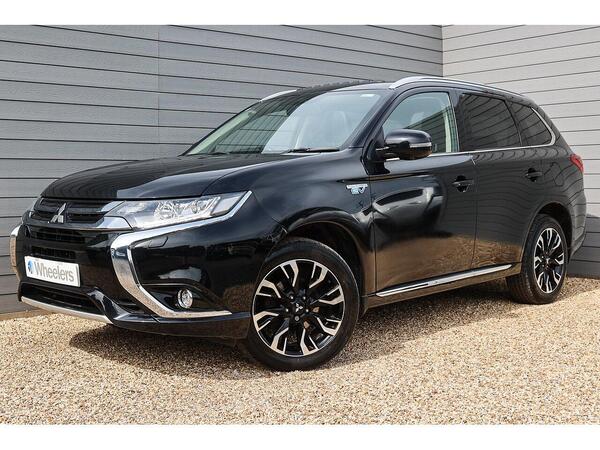 Mitsubishi Outlander 2.0h 12kWh 4h CVT 4WD Euro 6 (s/s) 5dr