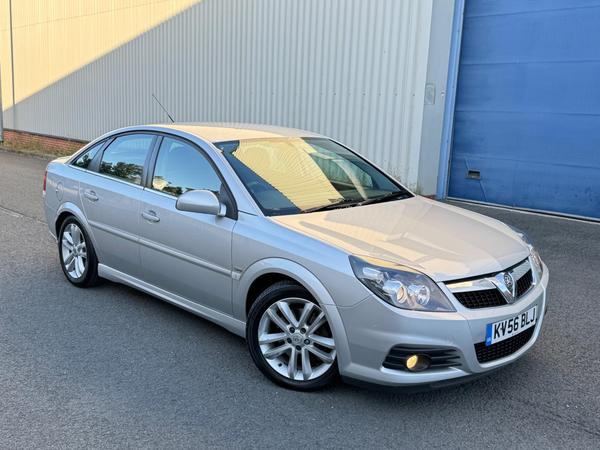Vauxhall Vectra 3.0 CDTi V6 24V SRi 5dr