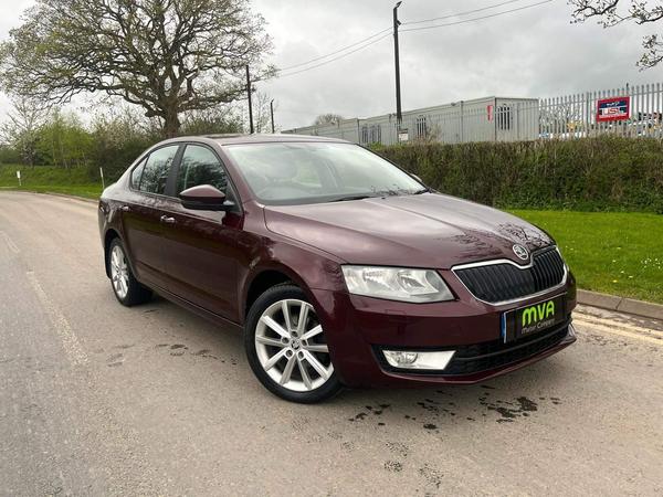 Skoda Octavia 1.6 TDI Elegance Euro 5 (s/s) 5dr