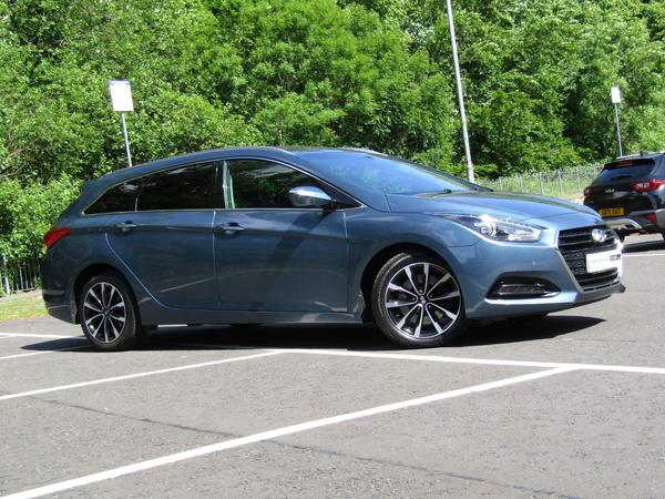 Hyundai i40 1.7 CRDi Blue Drive SE Nav Business Tourer DCT Euro 6 (s/s) 5dr