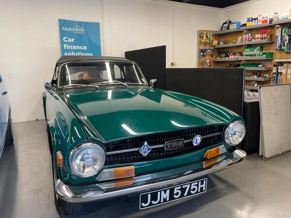 Triumph TR6 2.5 2dr