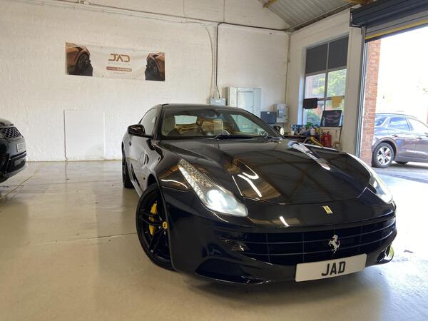 Ferrari FF 6.3 V12 F1 DCT 4WD Euro 5 (s/s) 3dr