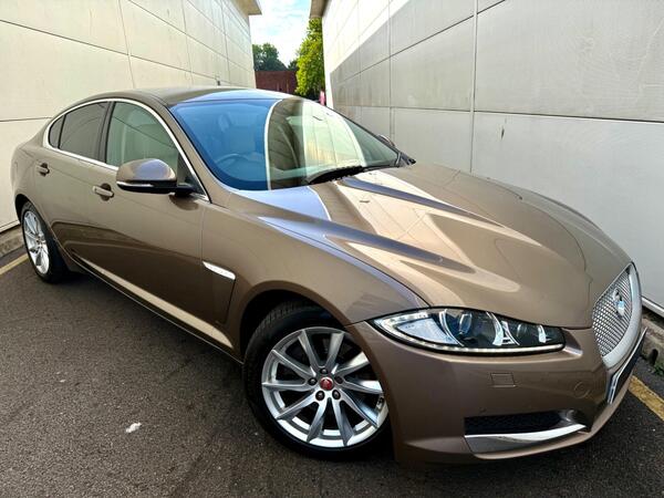 Jaguar XF 3.0d V6 Premium Luxury Auto Euro 5 (s/s) 4dr