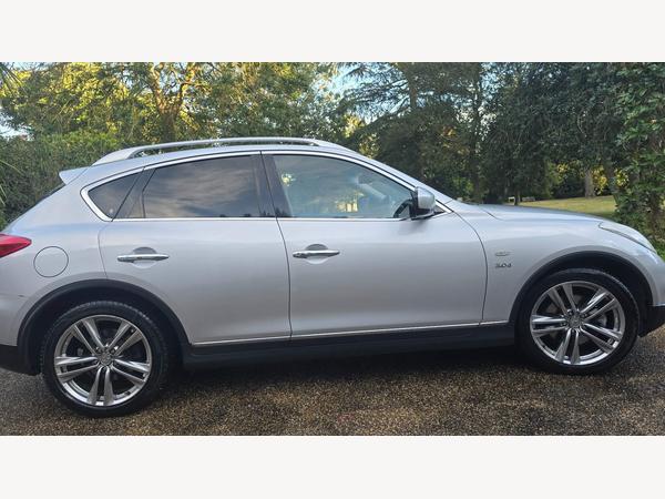Infiniti QX50 3.0d V6 GT Auto 4WD Euro 5 5dr