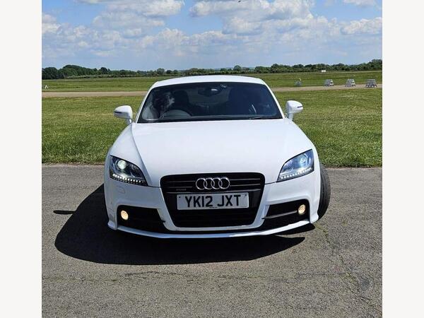 Audi TT 2.0 TDI S line quattro Euro 5 3dr